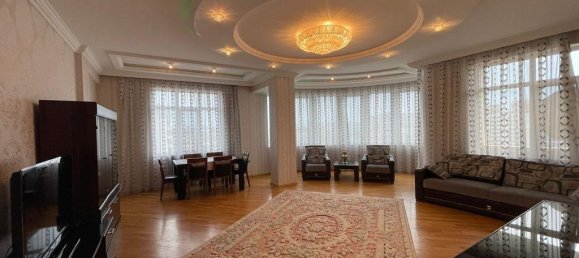 3 bedrooms Apartment in Yasamal, Azerbaijan No. 1949 4