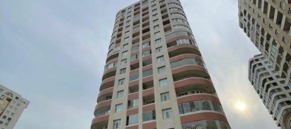 3 bedrooms Apartment in Yasamal, Azerbaijan No. 1949 2