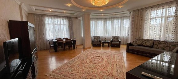 3 bedrooms Apartment in Yasamal, Azerbaijan No. 1949 6