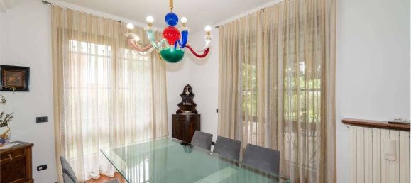 3 Schlafzimmer Villa in Macherio, Italy, Nr. 314358 37