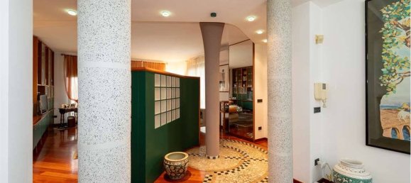 3 Schlafzimmer Villa in Macherio, Italy, Nr. 314358 4