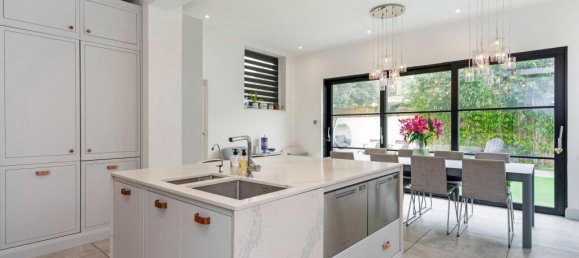 Casa T5 em London, United Kingdom N.º 13988 3