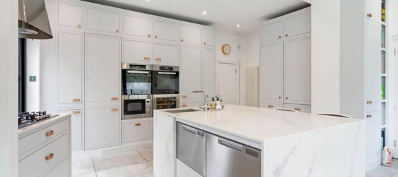 Casa T5 em London, United Kingdom N.º 13988 8