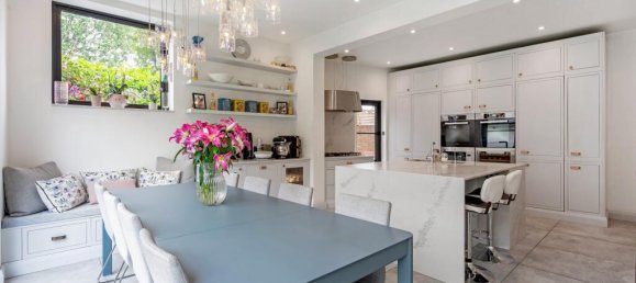 Casa T5 em London, United Kingdom N.º 13988 9