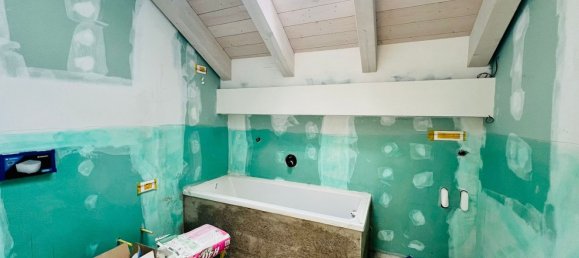 Земельный участок с 3 комнатами в Марьяно Коменсе, Италия № 283989 15