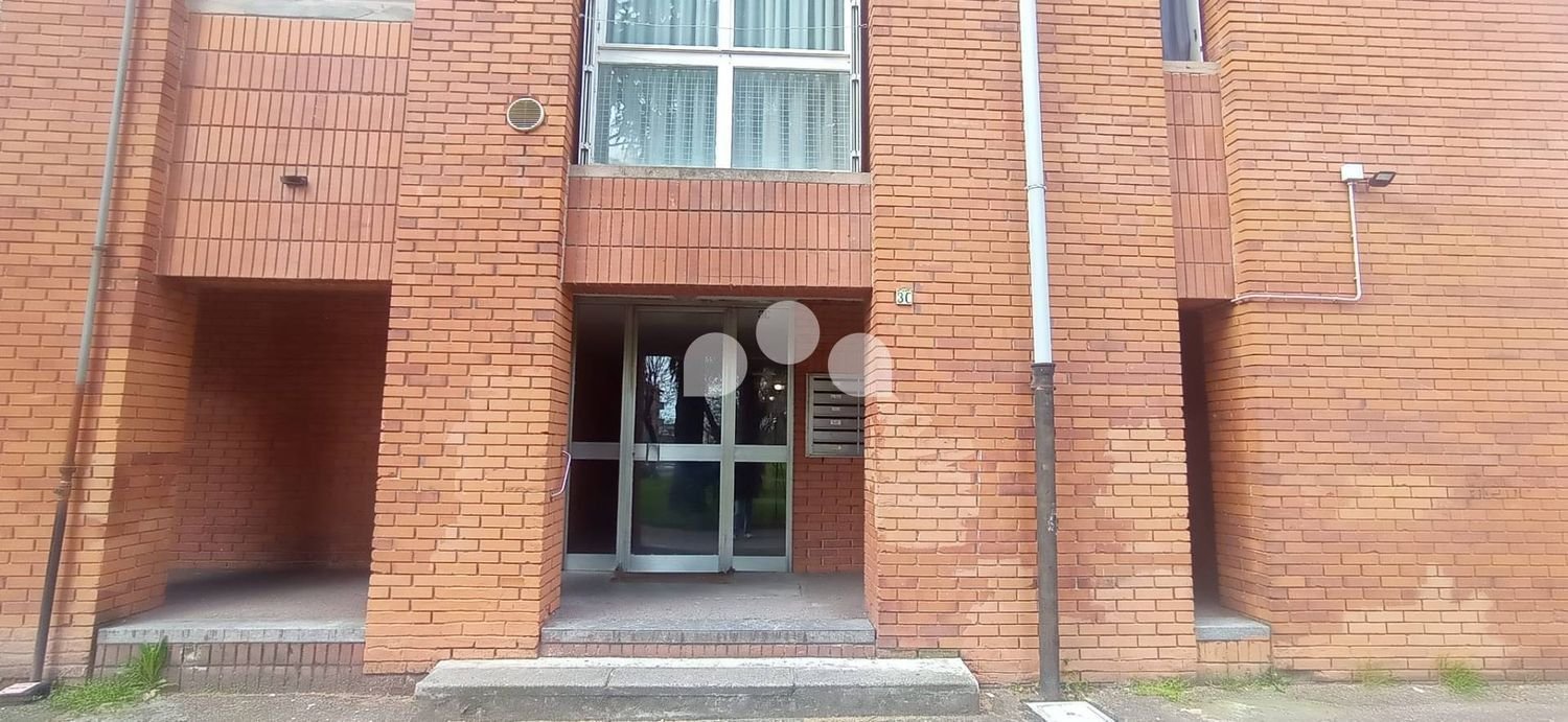 4غرفة شقة في San Giuliano Milanese, Italy رقم 25601