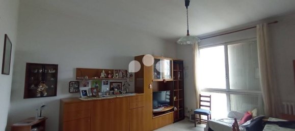 4غرفة شقة في San Giuliano Milanese, Italy رقم 25601 8