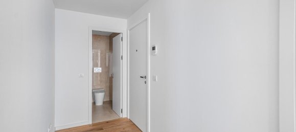 3 Schlafzimmer Eigentumswohnung in Porto, Portugal, Nr. 6835 4