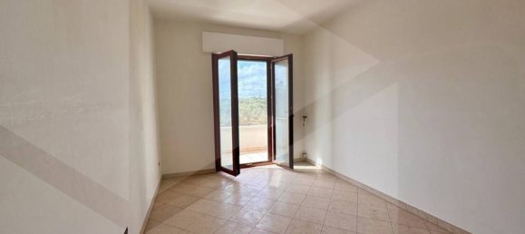 5 rooms Apartment in Carovigno, Italy No. 28009 11