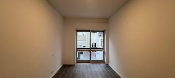 2 bedrooms Apartment in Porto, Portugal No. 189899 5