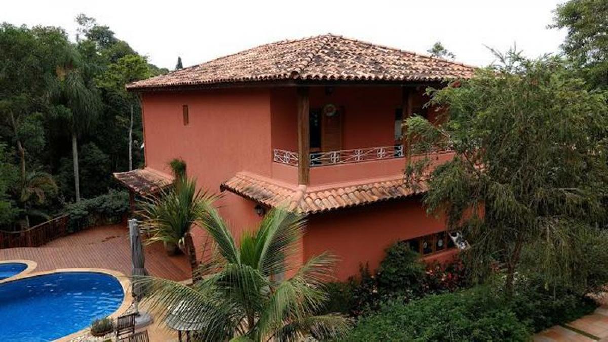 Casa de 3 dormitorios en Sao Paulo, Brazil No. 589565