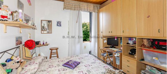 Квартира с 2 спальнями в Леджуно, Италия № 326721 17