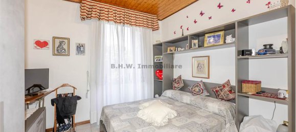 Квартира с 2 спальнями в Леджуно, Италия № 326721 3