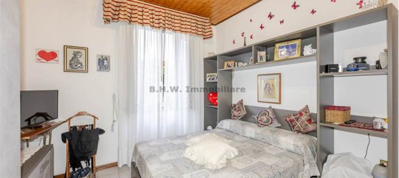 Квартира с 2 спальнями в Леджуно, Италия № 326721 4