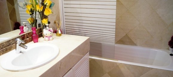 7 Schlafzimmer Stadthaus in Marbella, Spain, Nr. 84917 11