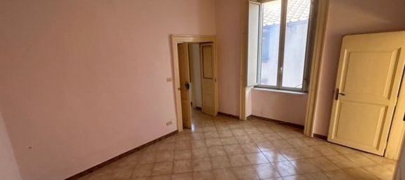 4 rooms Duplex in Mercato San Severino, Italy No. 272363 4
