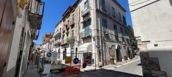 4 rooms Duplex in Mercato San Severino, Italy No. 272363 11