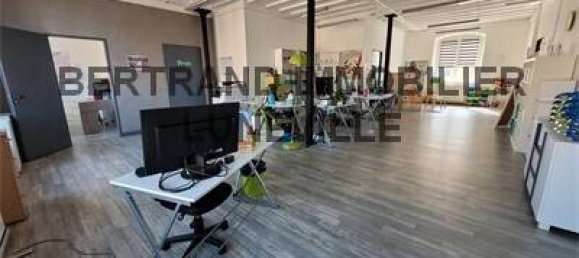 136m² Commercial property in Luneville, France No. 93914 2