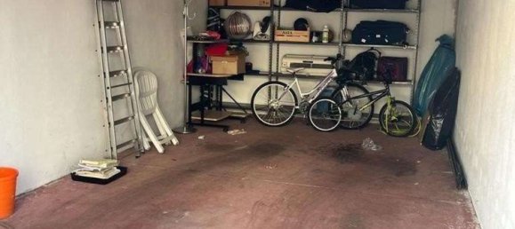 Квартира с 6 комнатами в Кротоне, Италия № 183004 10