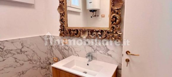 2 bedrooms Apartment in Genoa, Italy No. 35856 26