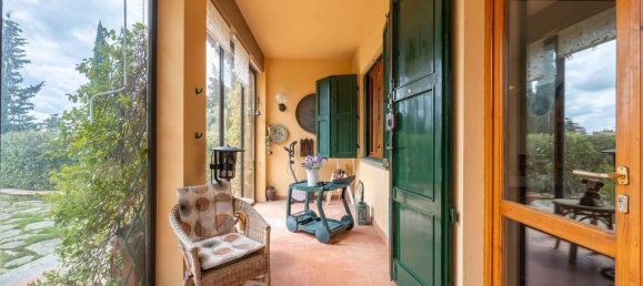 4 غرف نوم فيلا في Scandicci, Italy رقم 367863 3