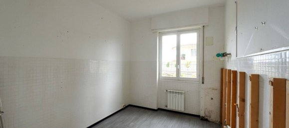 2 Schlafzimmer Wohnung in Chiavari, Italy, Nr. 308633 2
