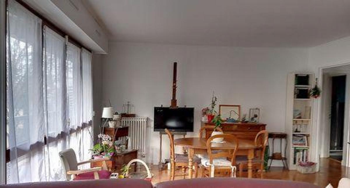 Studio in the Condo in Brunoy, France No. 30142