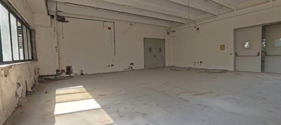 3100m² Warehouse in Roccabascerana, Italy No. 381684 29