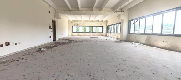 3100m² Warehouse in Roccabascerana, Italy No. 381684 30
