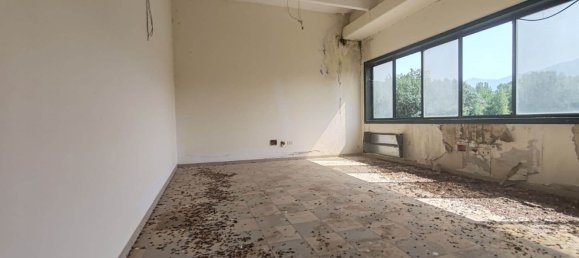3100m² Warehouse in Roccabascerana, Italy No. 381684 11