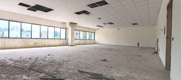 3100m² Warehouse in Roccabascerana, Italy No. 381684 12