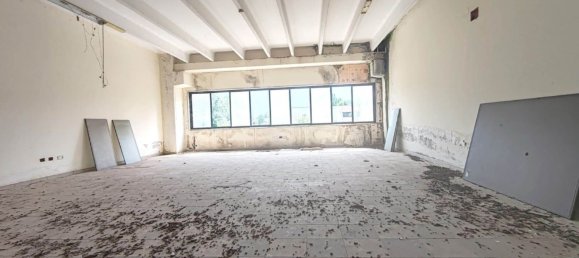 3100m² Warehouse in Roccabascerana, Italy No. 381684 22