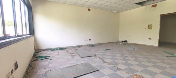 3100m² Warehouse in Roccabascerana, Italy No. 381684 9