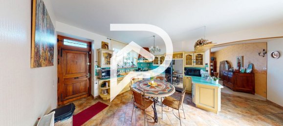 3 bedrooms House in Four, France No. 198156 5