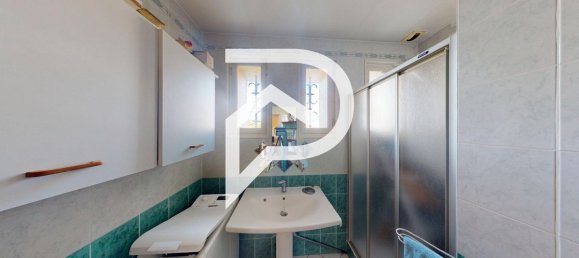 3 bedrooms House in Four, France No. 198156 10