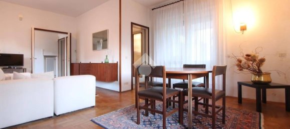 6 غرف نوم فيلا في Udine, Italy رقم 201402 5