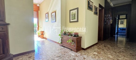 3 bedrooms House in Biella, Italy No. 276408 5