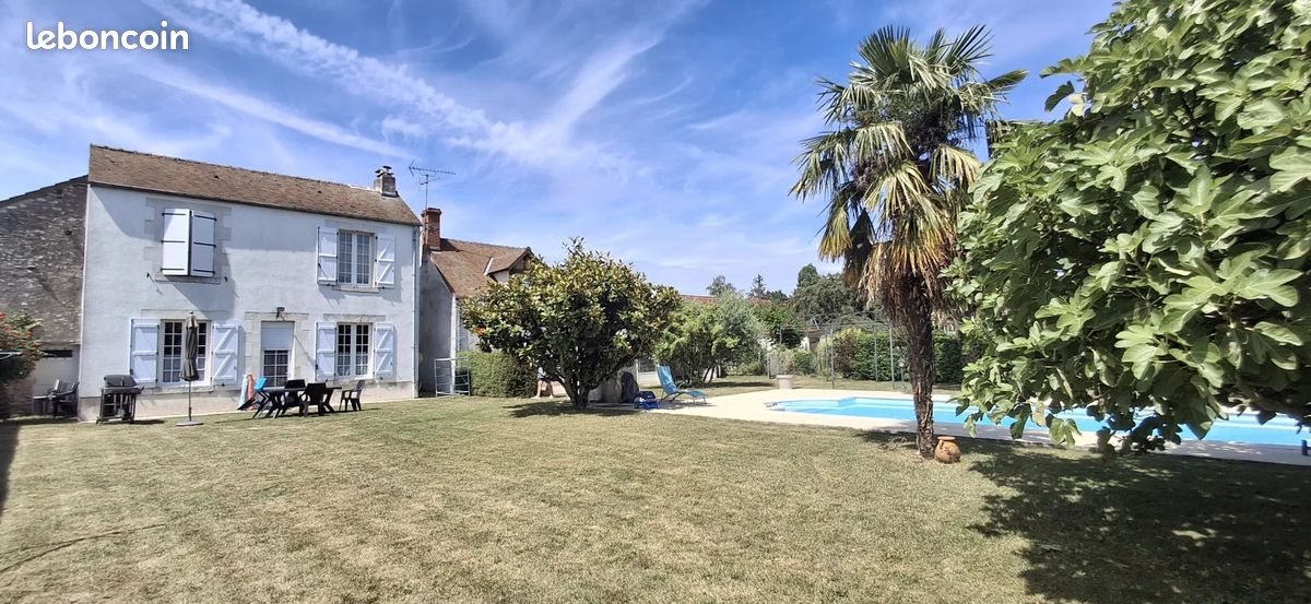 4 chambres Maison à Baule, France No. 256517