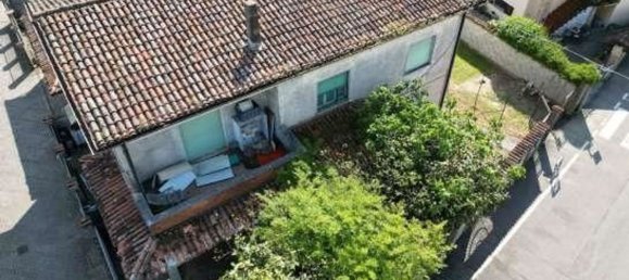 3 bedrooms House in Fiesco, Italy No. 373770 22