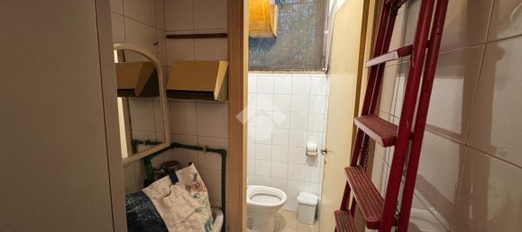 Коммерческая недвижимость с 1 комнатой в Рим, Италия № 257648 15