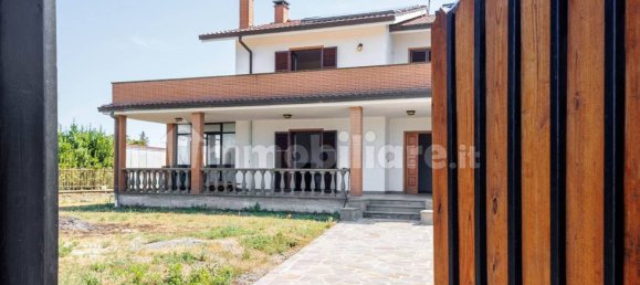 Вилла с 3 спальнями в Витербо, Италия № 343763 6