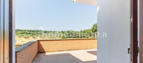 Вилла с 3 спальнями в Витербо, Италия № 343763 44