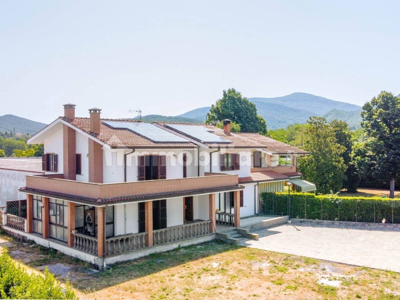 Вилла с 3 спальнями в Витербо, Италия № 343763