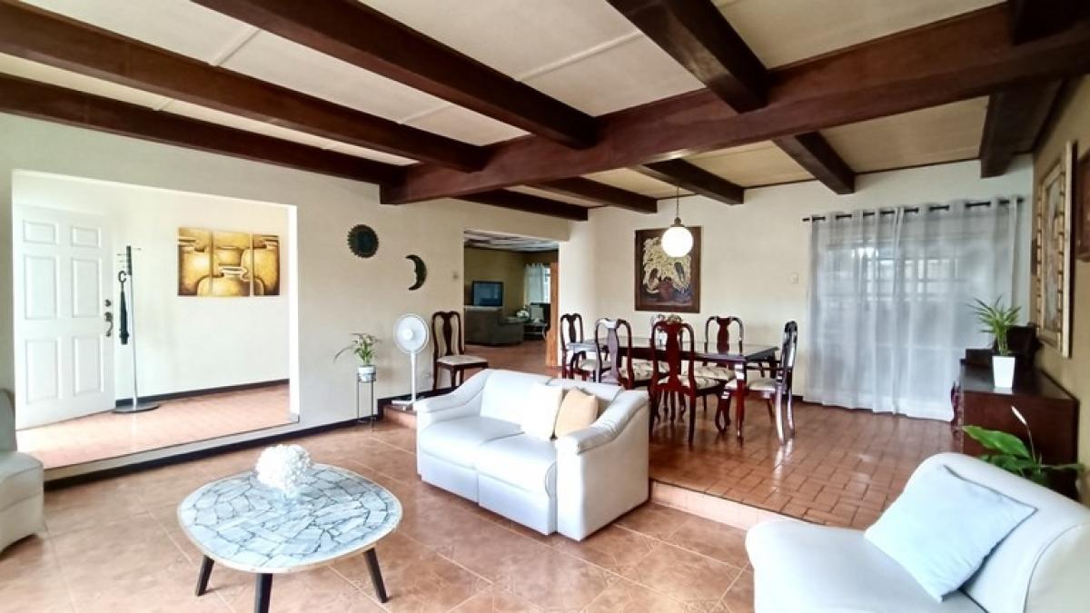 4 bedrooms House in Santa Ana, Costa Rica No. 783