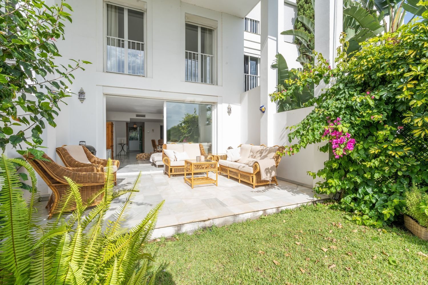 2 غرف نوم منزل ذو طابقين في Estepona, Spain رقم 152707