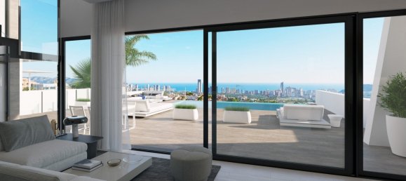 Villa de 4 dormitorios en Finestrat, Spain No. 12853 4