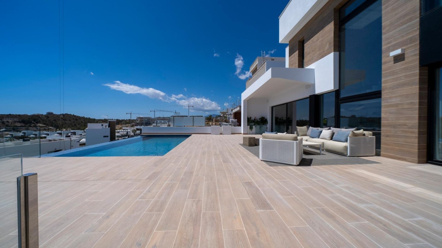 Villa de 4 dormitorios en Finestrat, Spain No. 12853