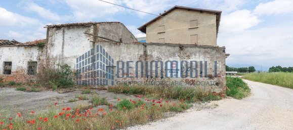 5 rooms House in Brescia, Italy No. 102711 4