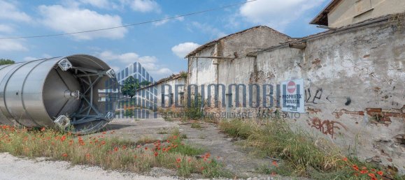 5 rooms House in Brescia, Italy No. 102711 5