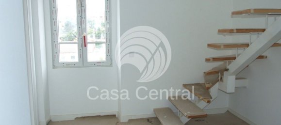 3 bedrooms Penthouse in Cascais, Portugal No. 11923 23